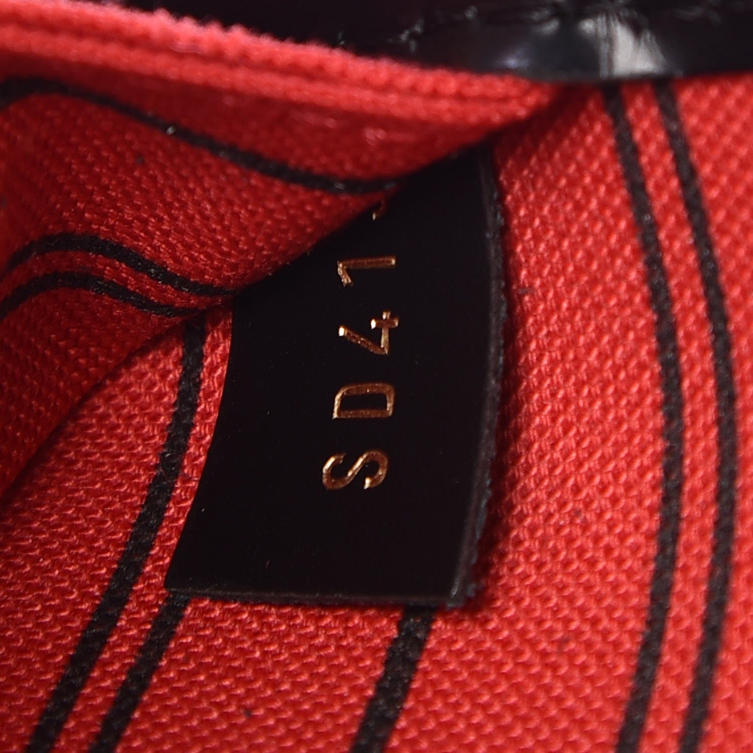 Louis Vuitton Monogram World Tour Neverfull MM 8 of 8