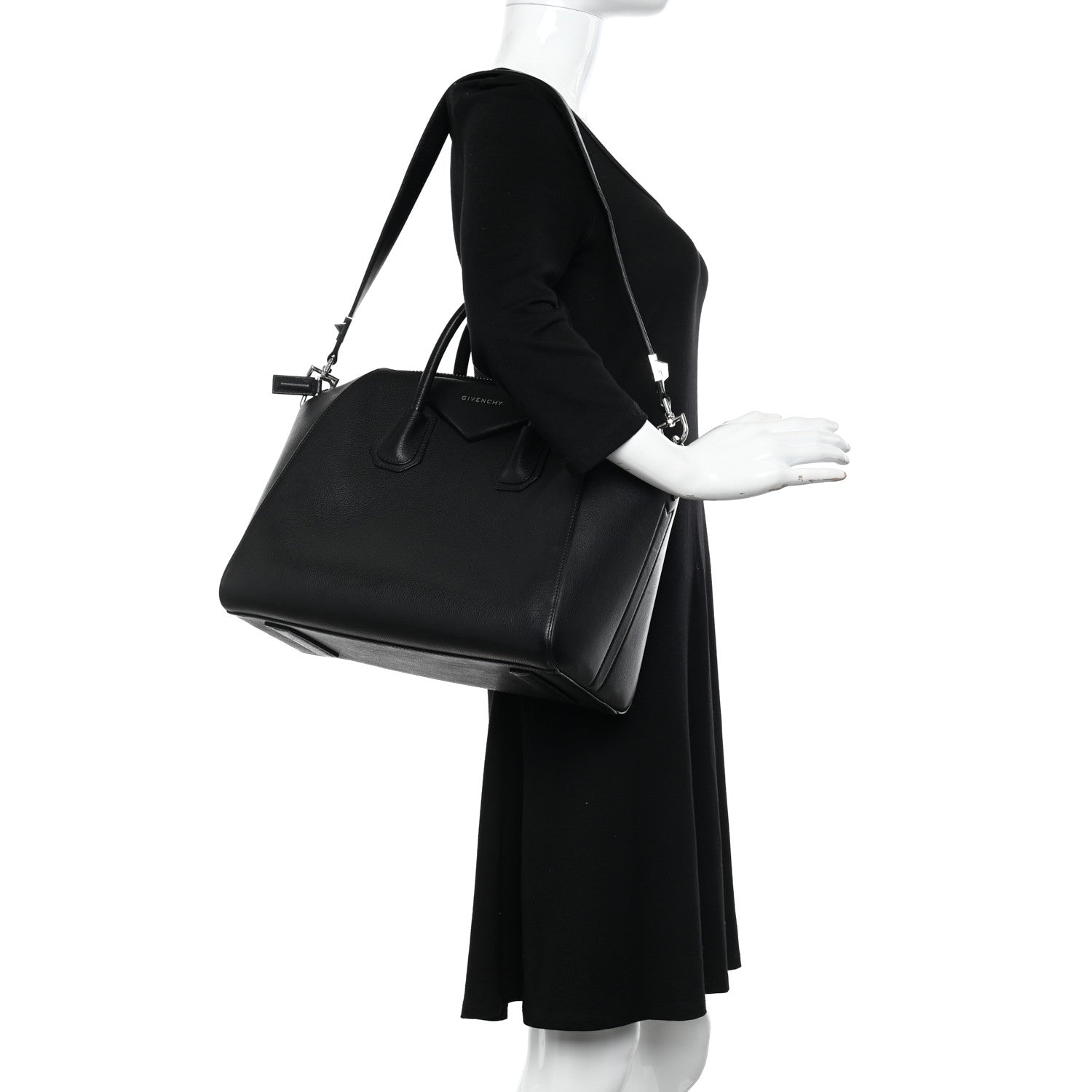 Givenchy Sugar Goatskin Medium Antigona Black 2 of 15