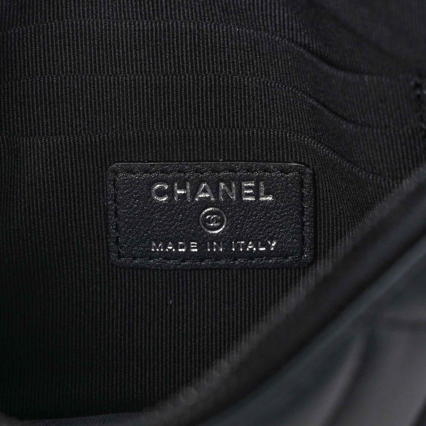 Pearly Lambskin Quilted Cosmetic Case So Black