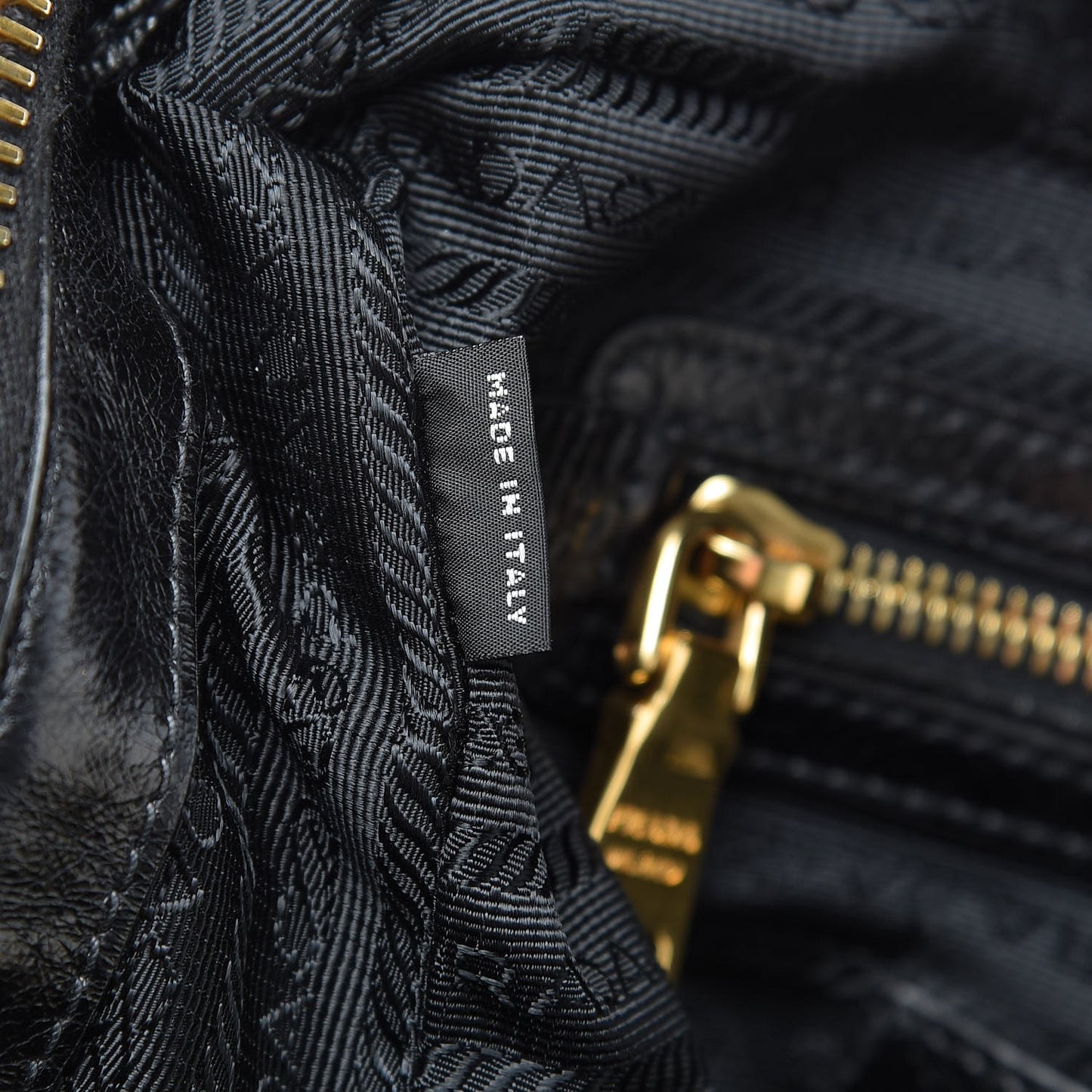 Vitello Shine Bauletto Black