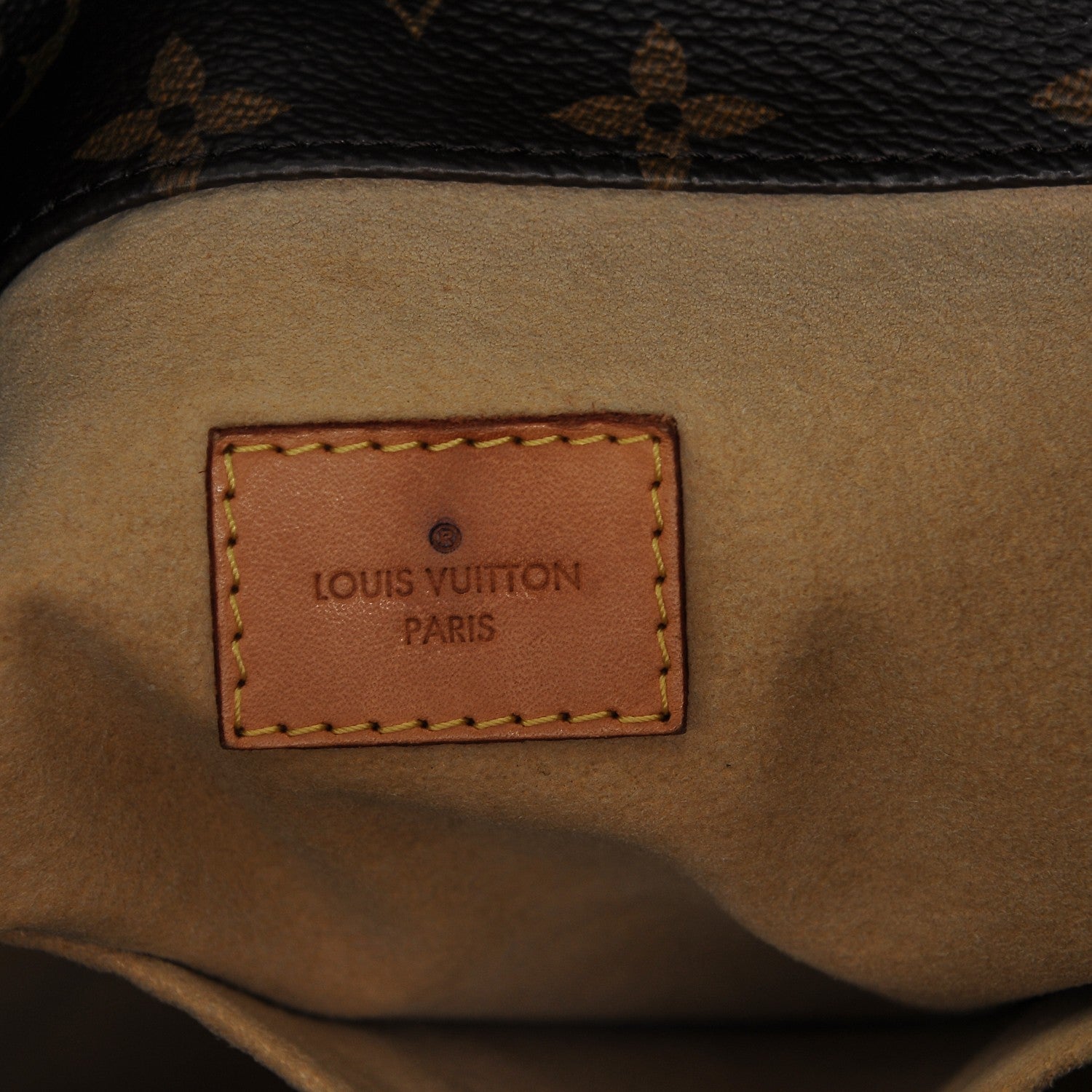 Louis Vuitton Monogram Artsy MM 6 of 7