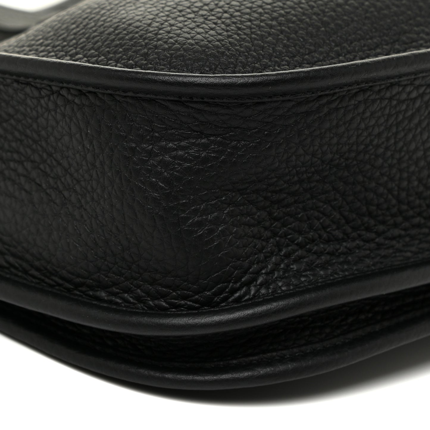 Taurillon Clemence Evelyne III PM Black