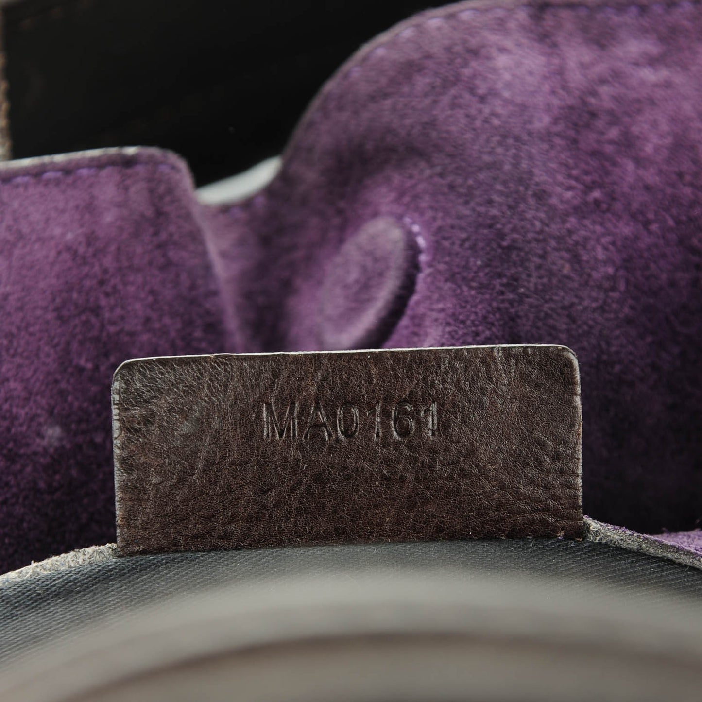 Lambskin North South Nightingale Dark Brown