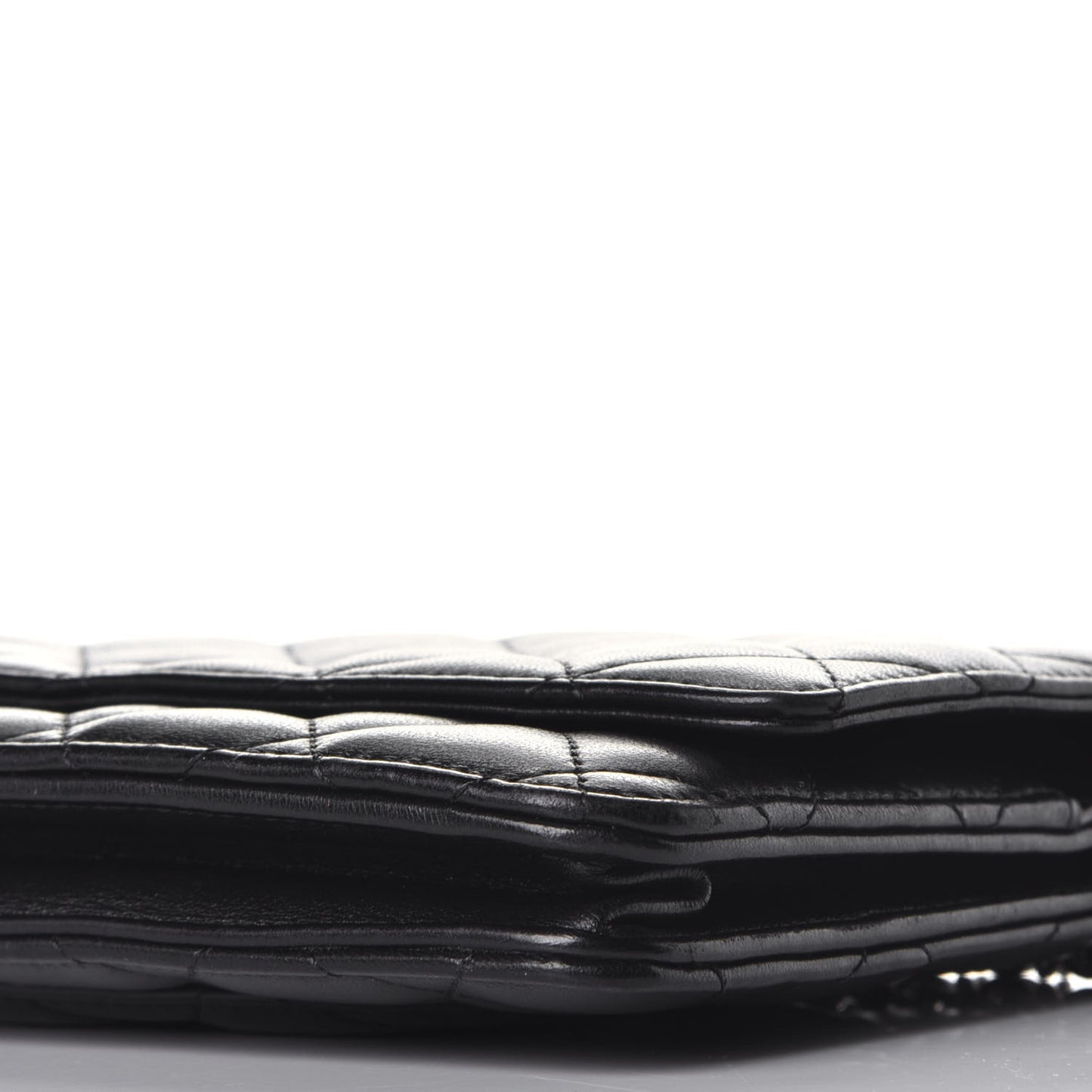Lambskin Quilted Wallet On Chain WOC Black