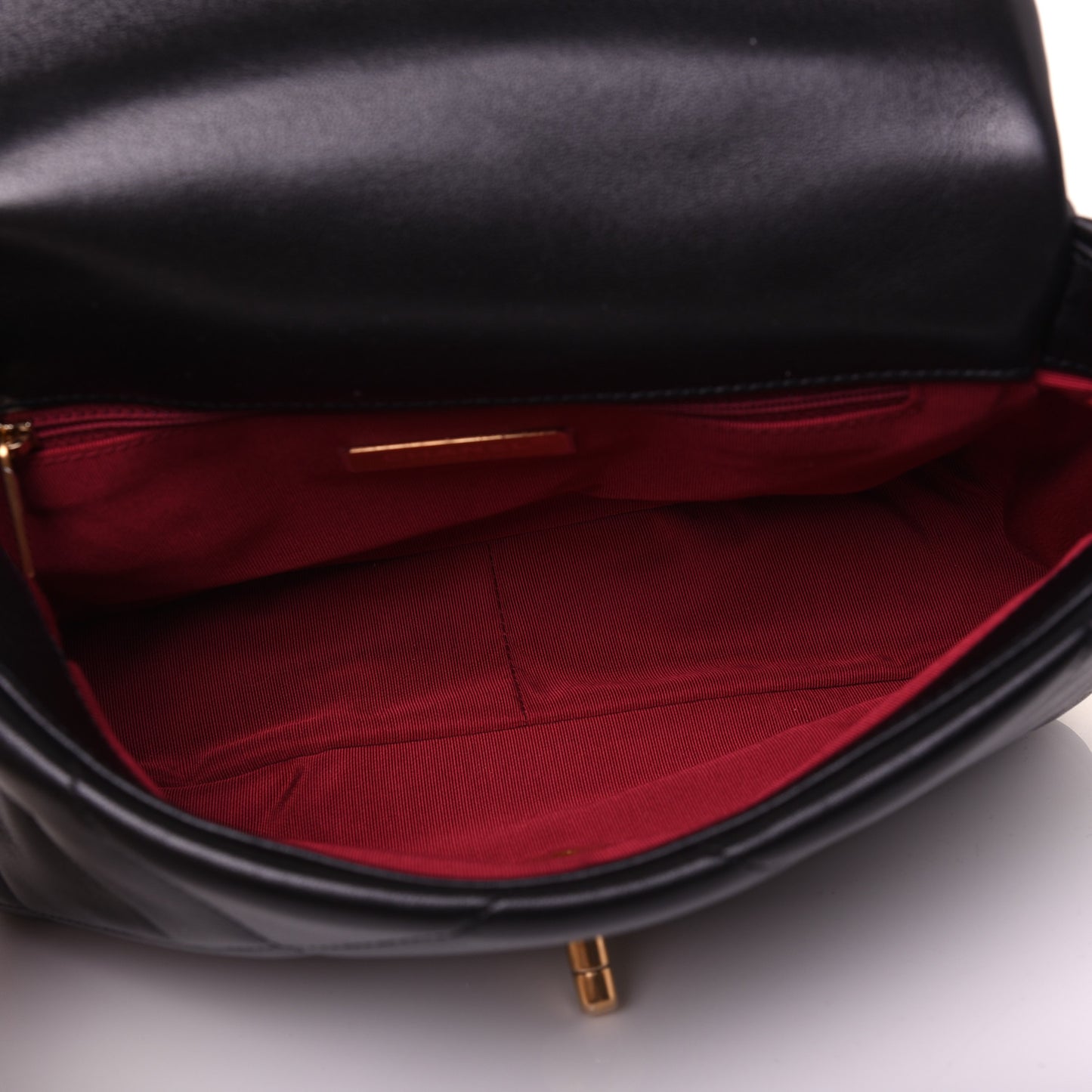 Lambskin Quilted Medium 19 Flap Black