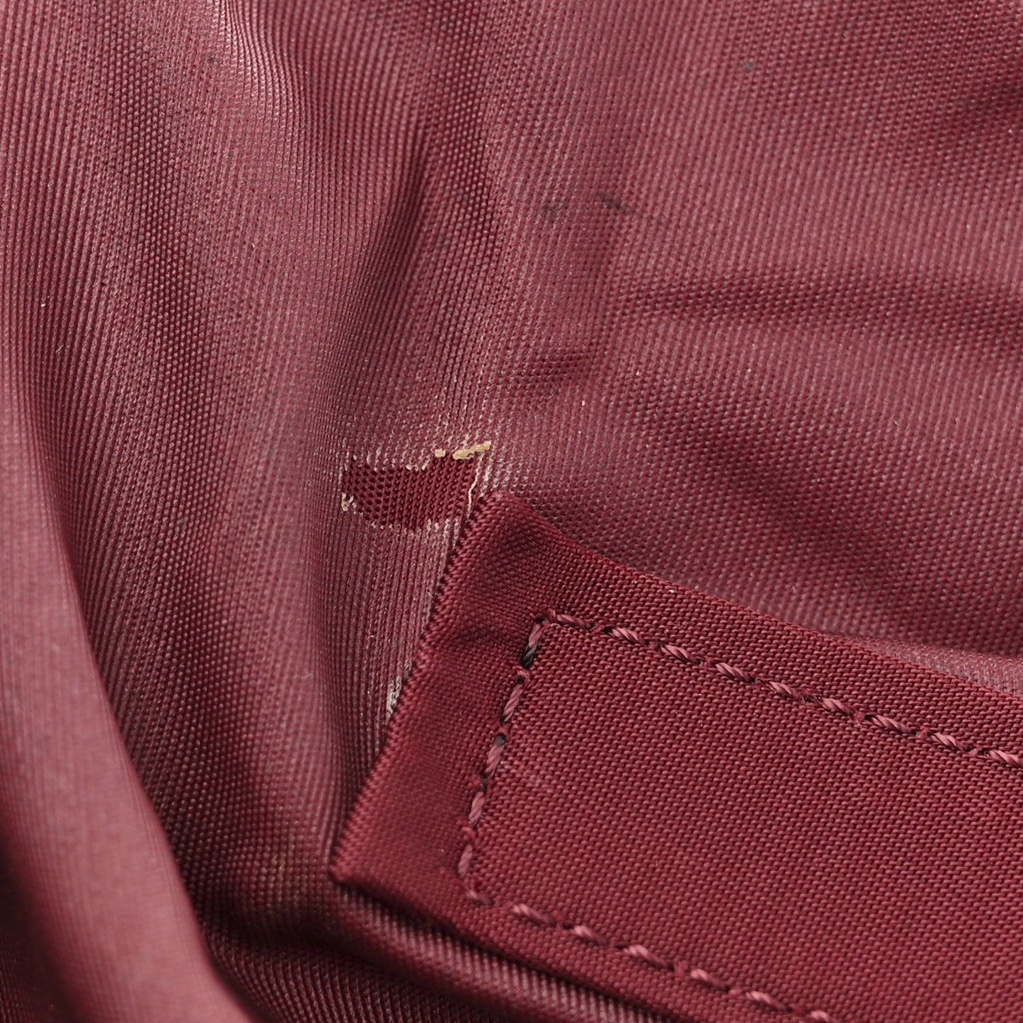 Tessuto Nylon Duffel Granato