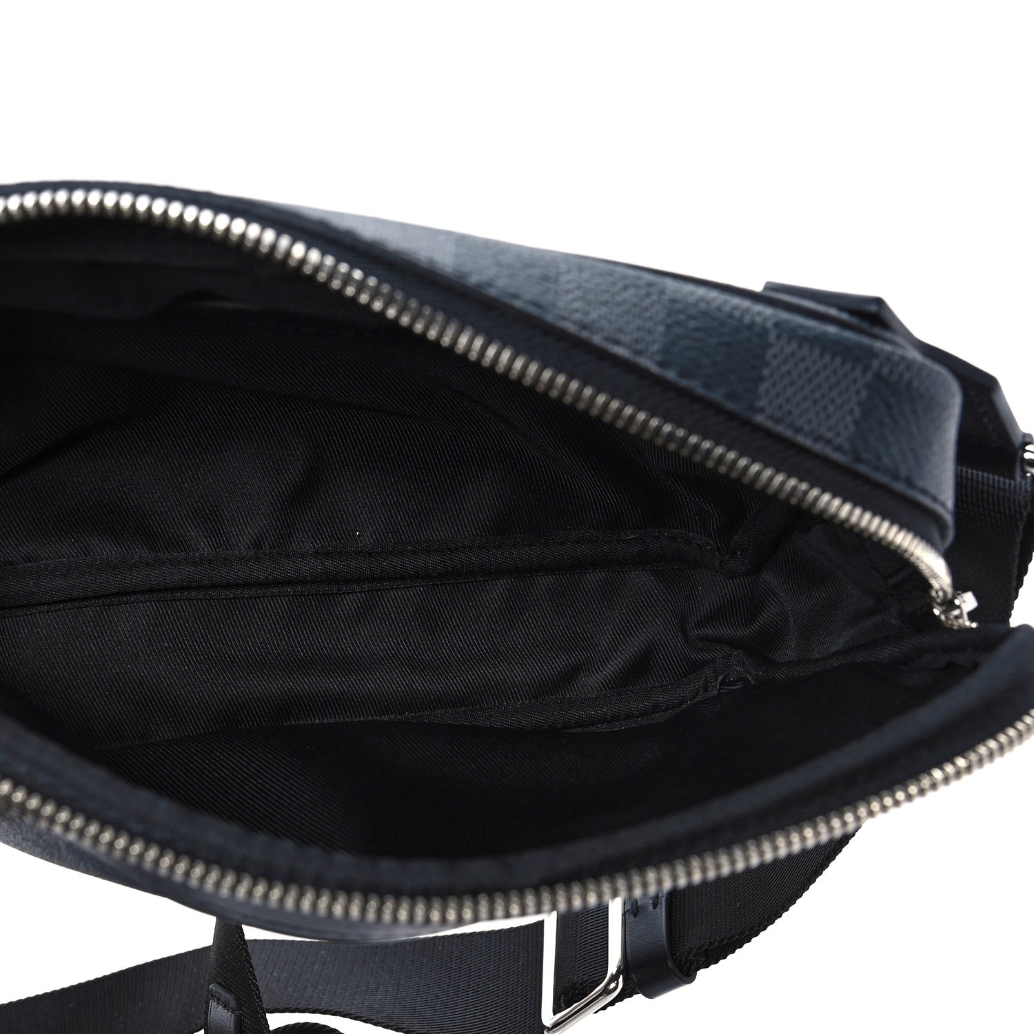 Louis Vuitton Damier Graphite Scott Messenger 4 of 7