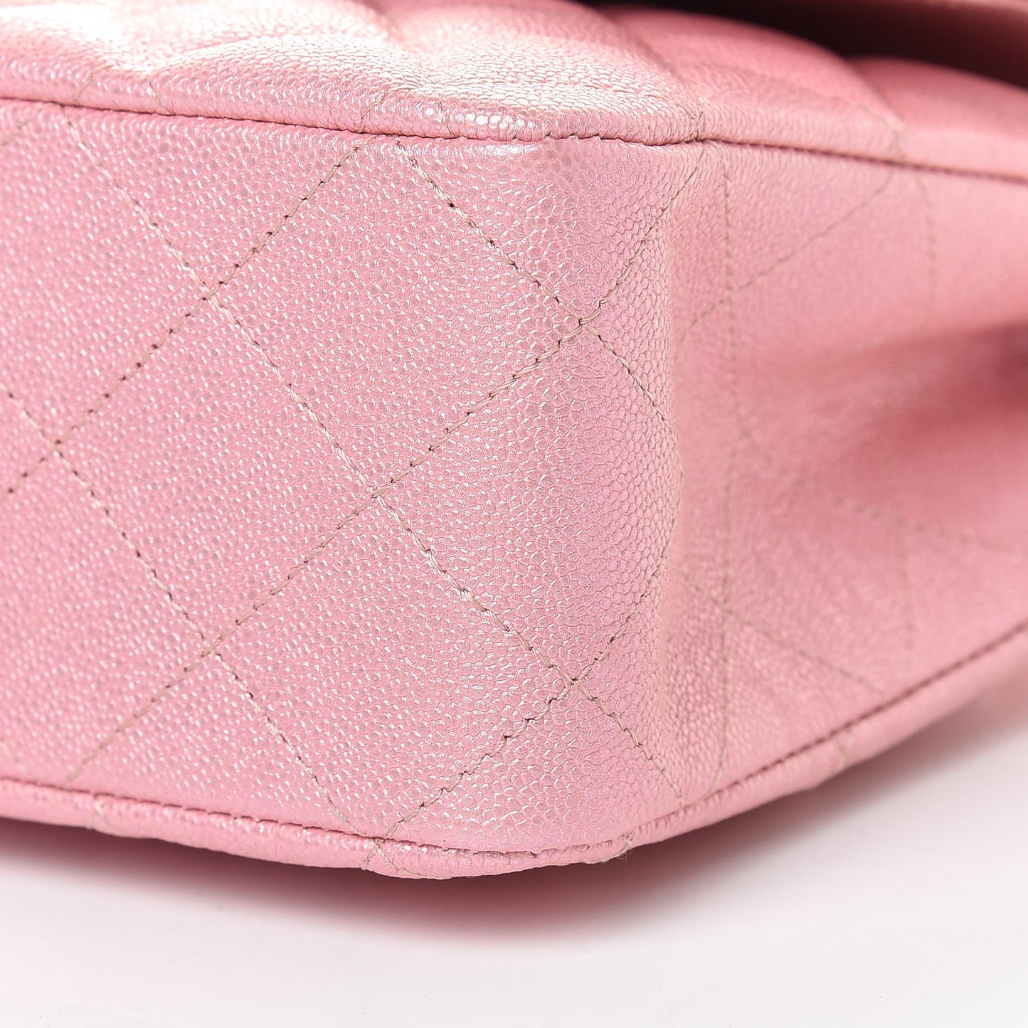 Iridescent Caviar Quilted Medium Double Flap Rose Pink