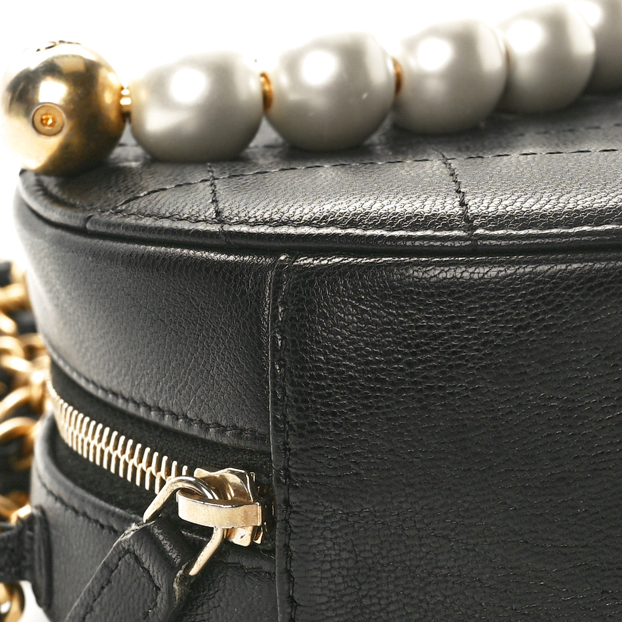 Chanel Goatskin Quilted Chic Pearls Chain Round Clutch With Chain Black 8 of 9