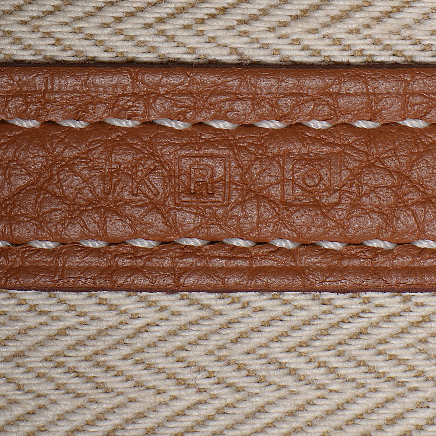 Vache Fjord Garden Party Tote 36 MM Gold