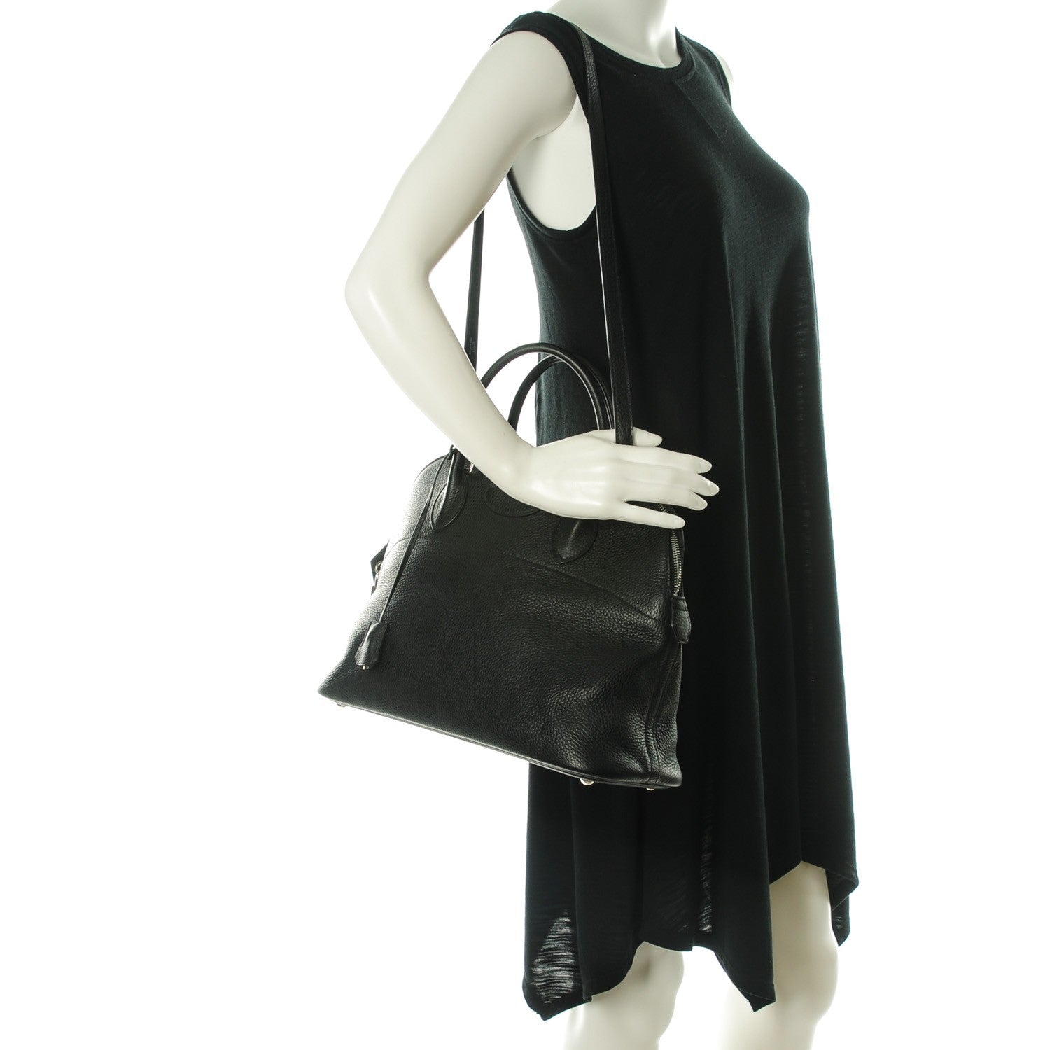 Hermes Taurillon Clemence Bolide 35 Black 2 of 18