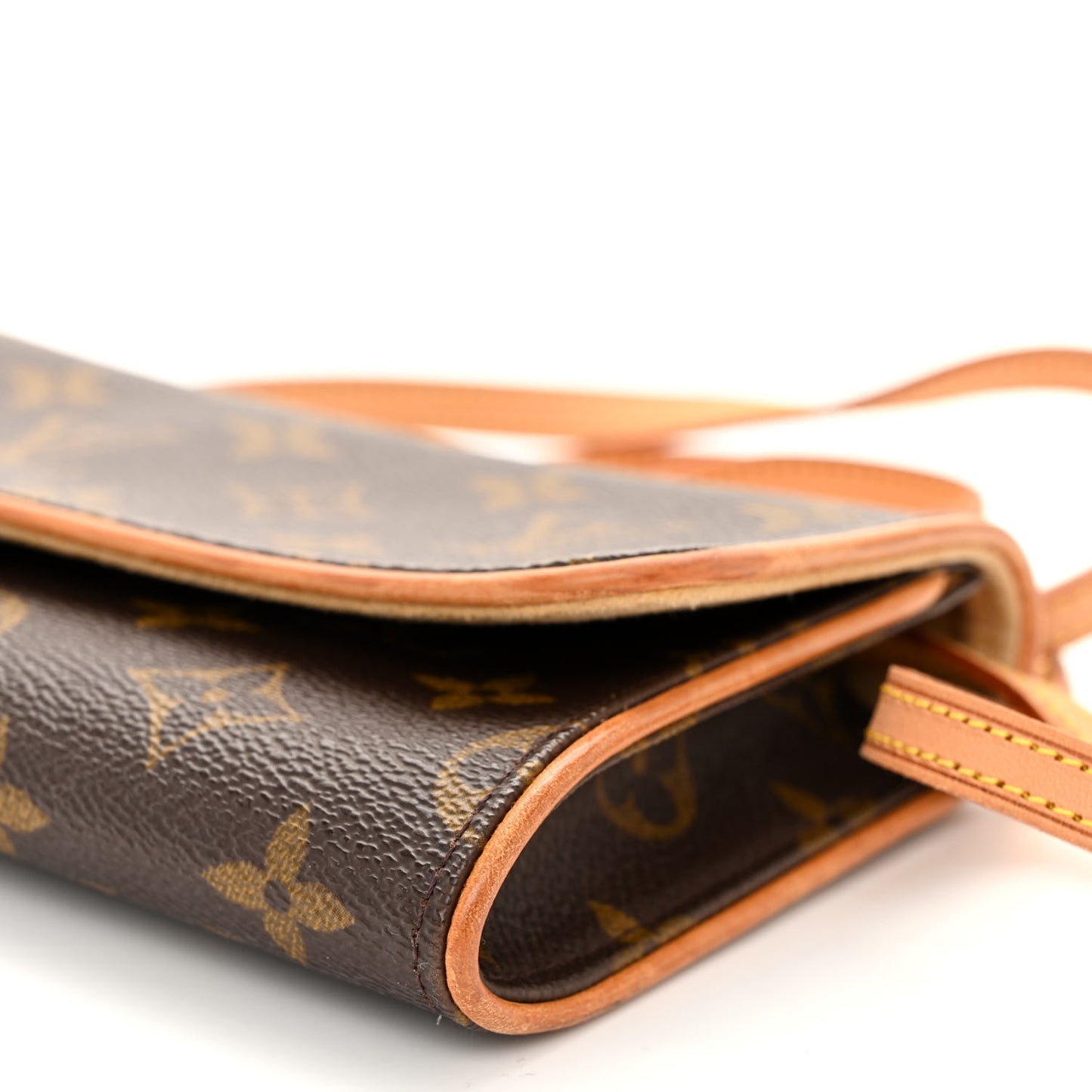 Monogram Pochette Twin GM