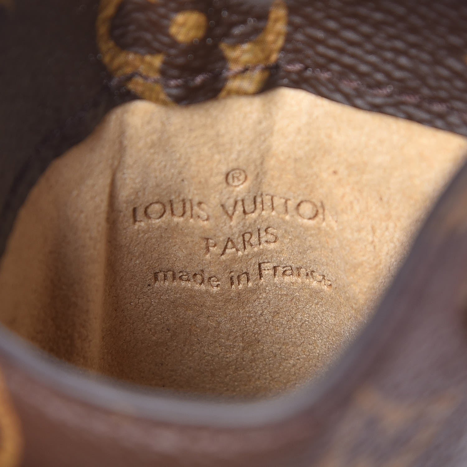 Louis Vuitton Monogram Sunglasses Case MM 6 of 7