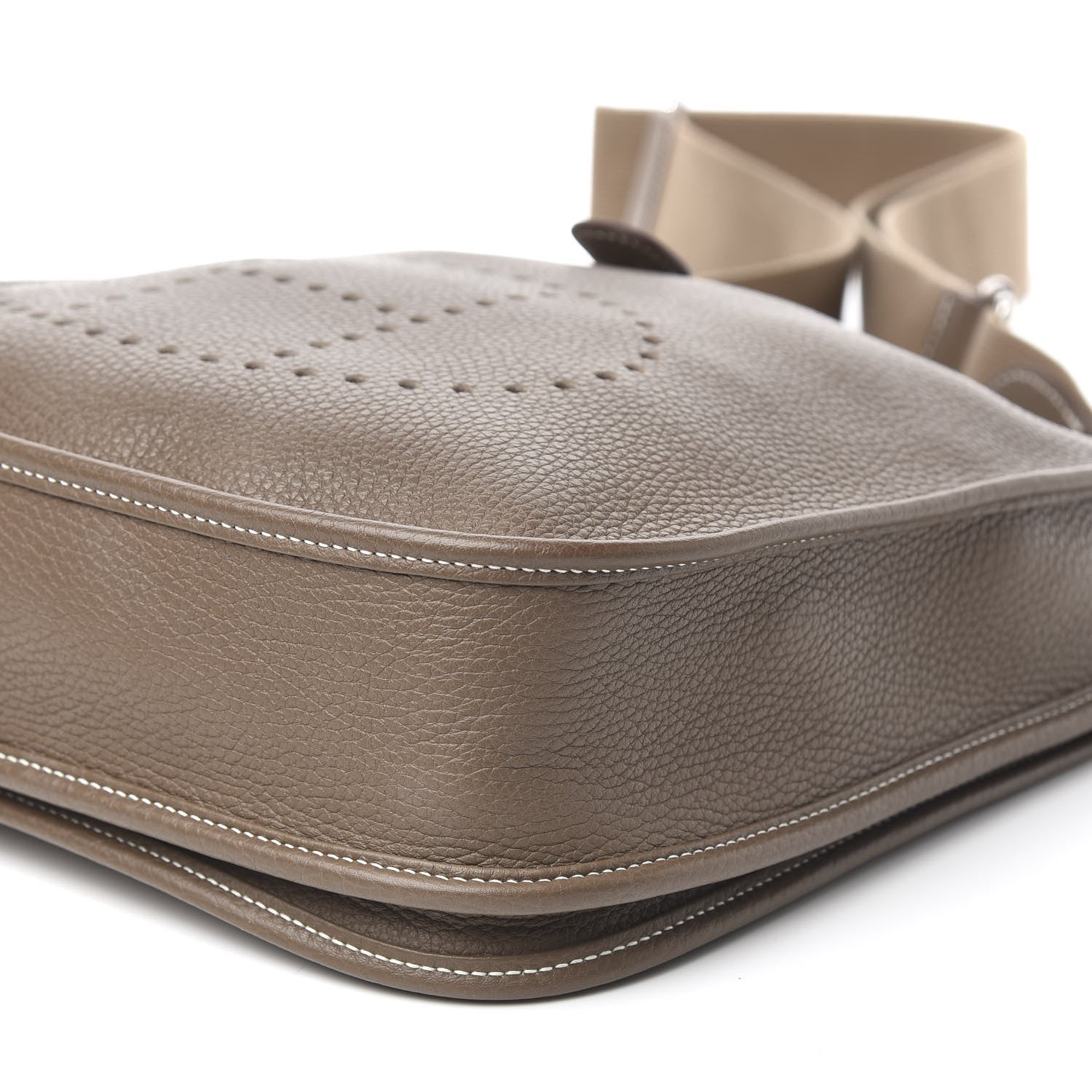 Hermes Taurillon Clemence Evelyne III PM Etoupe 9 of 10