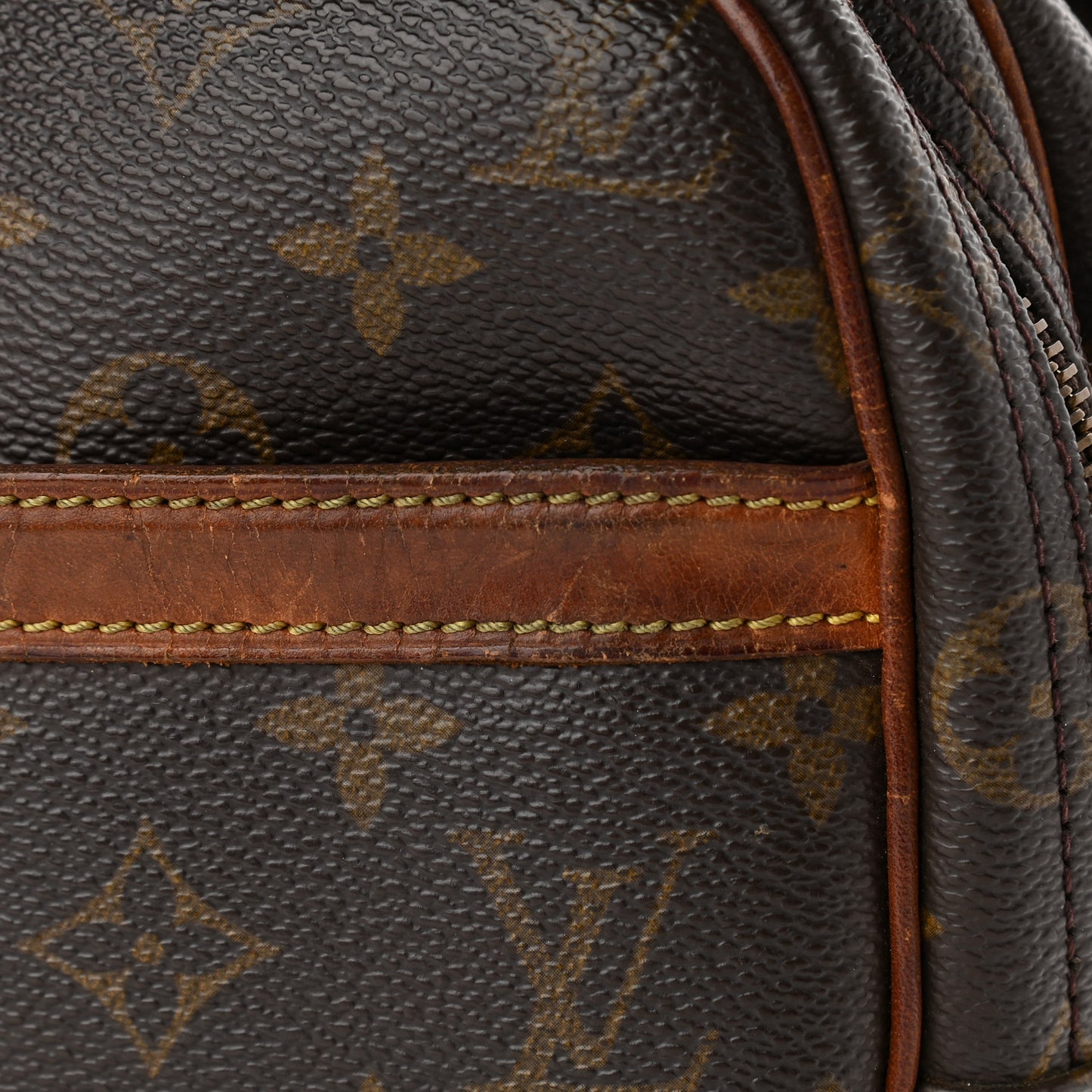 Monogram Reporter PM