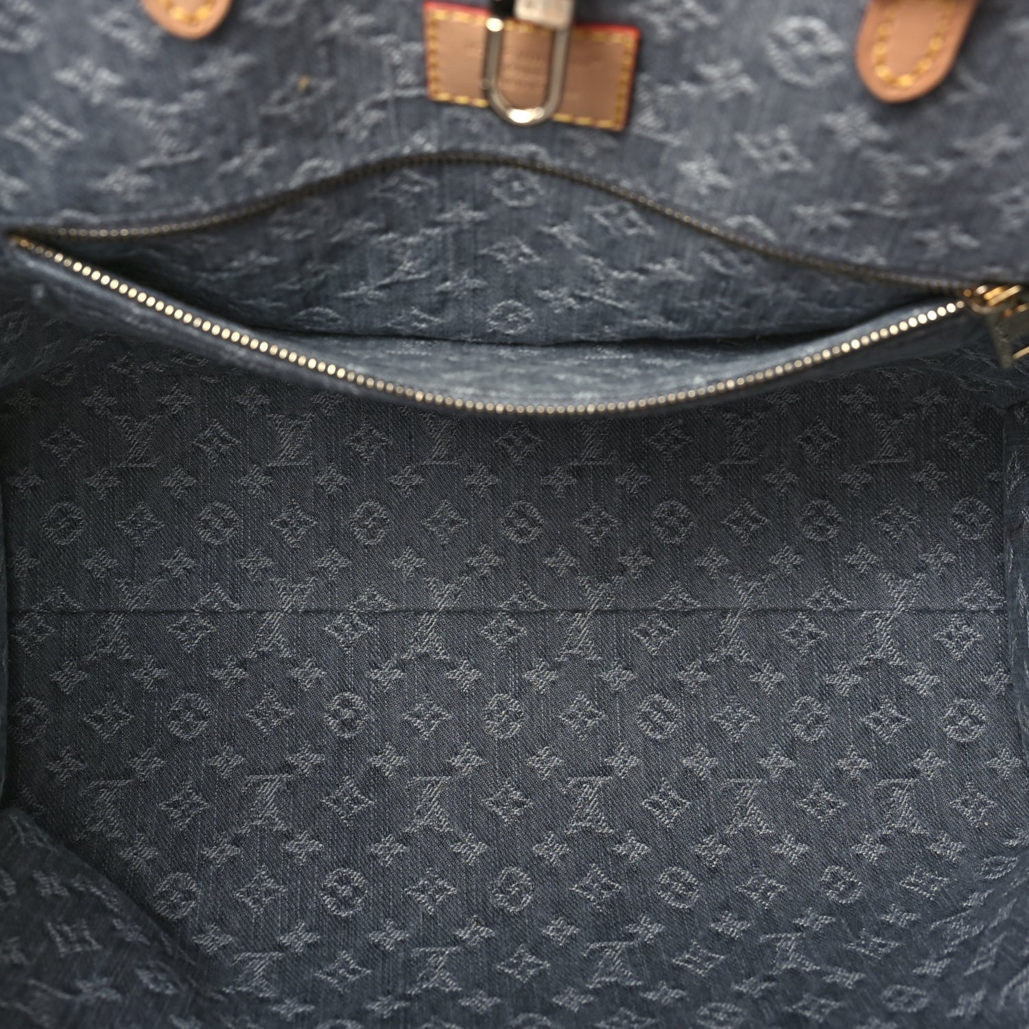 Louis Vuitton Monogram Denim Onthego MM Washed Gray 4 of 8