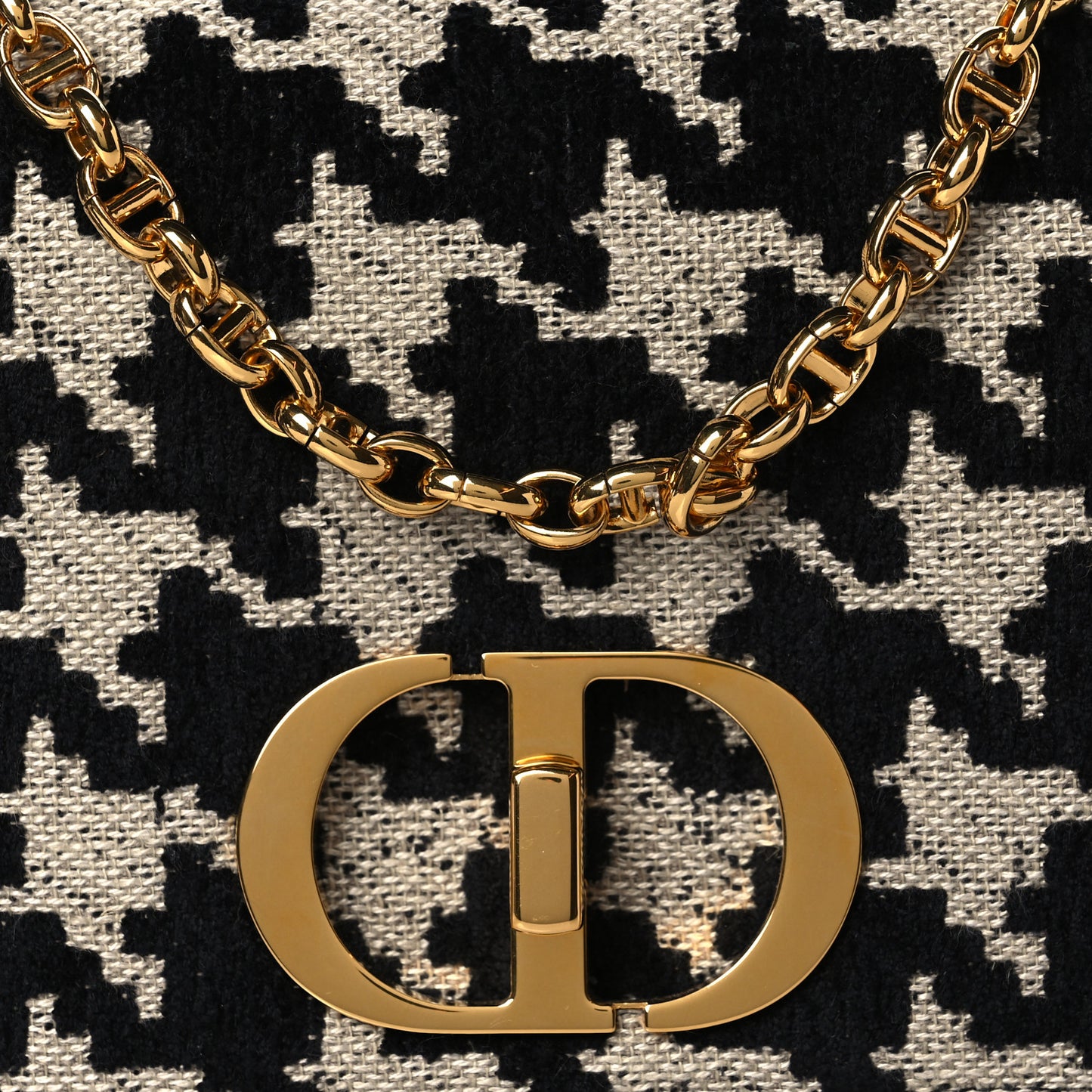 Technical Canvas Macro Houndstooth Medium Caro Bag Black White