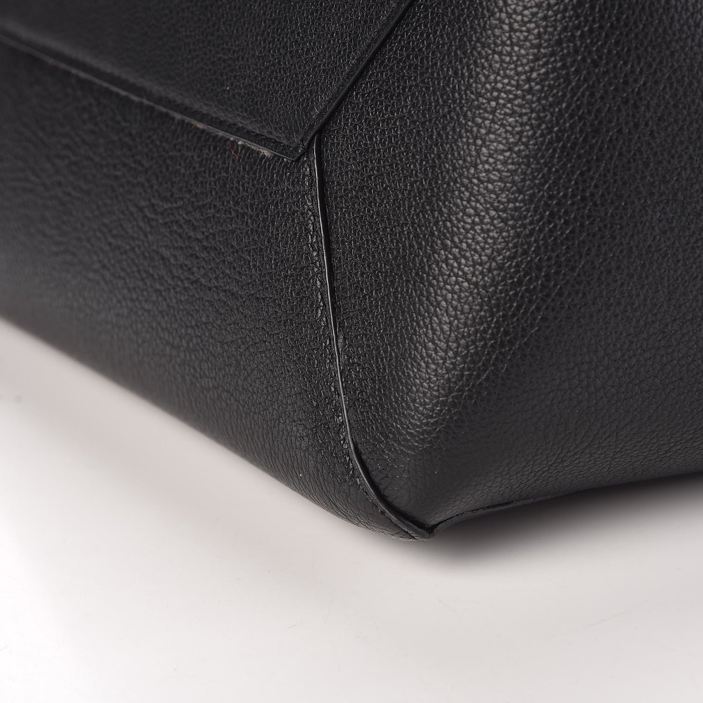 Calfskin Lockme Cabas Black