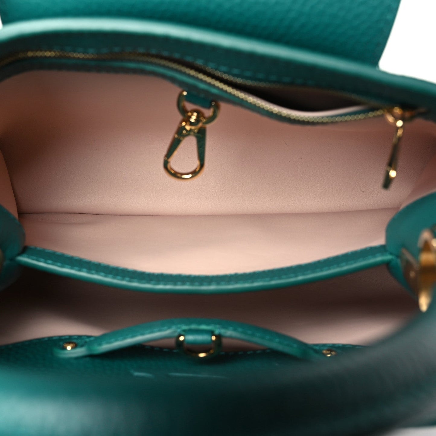Taurillon Capucines BB Emerald