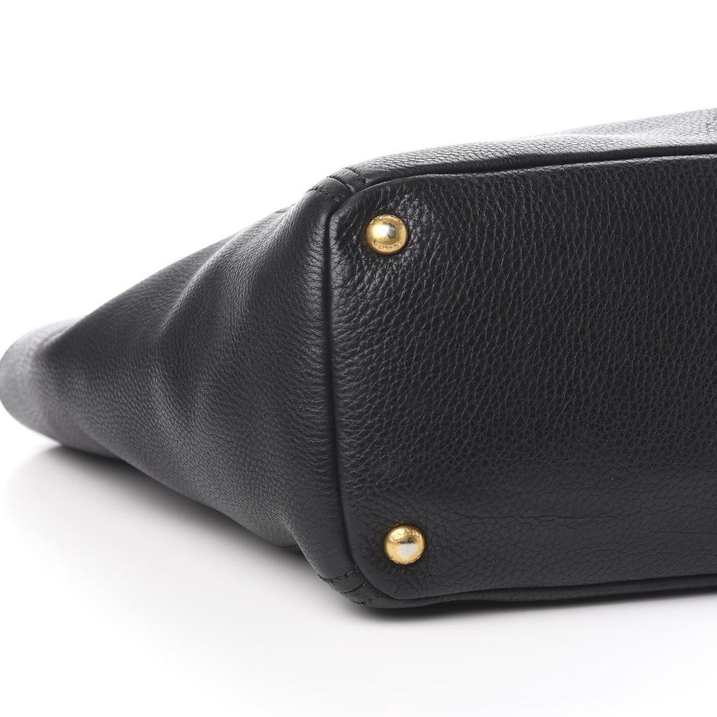 Vitello Daino Side Pocket Tote Black