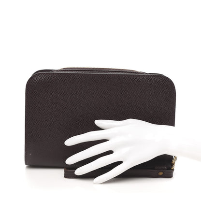 Louis Vuitton Taiga Baikal Pochette Acajou 2 of 7