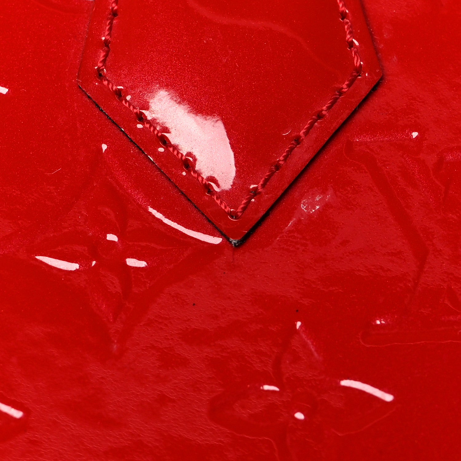 Louis Vuitton Vernis Alma PM Cherry 18 of 23