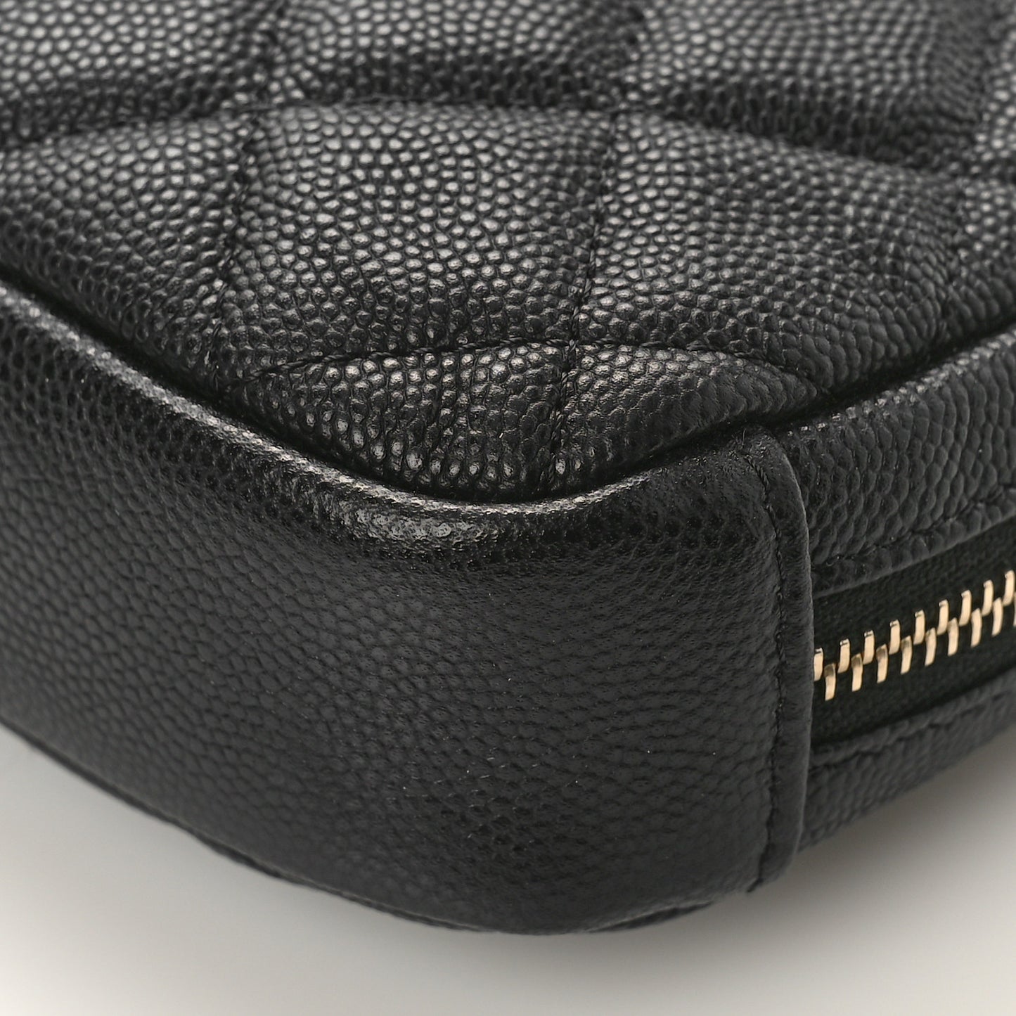 Caviar Quilted Small Curvy Pouch Cosmetic Case Black