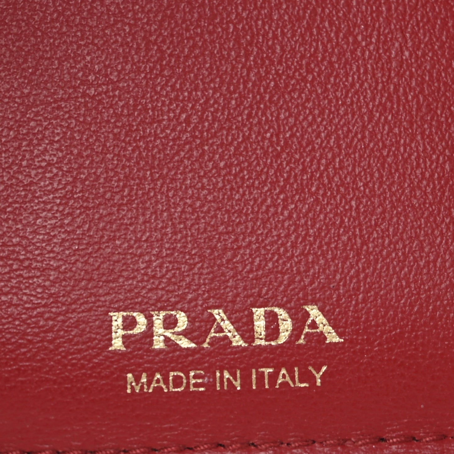 Vitello Move Love Print Envelope Tri-Fold Wallet Cipria