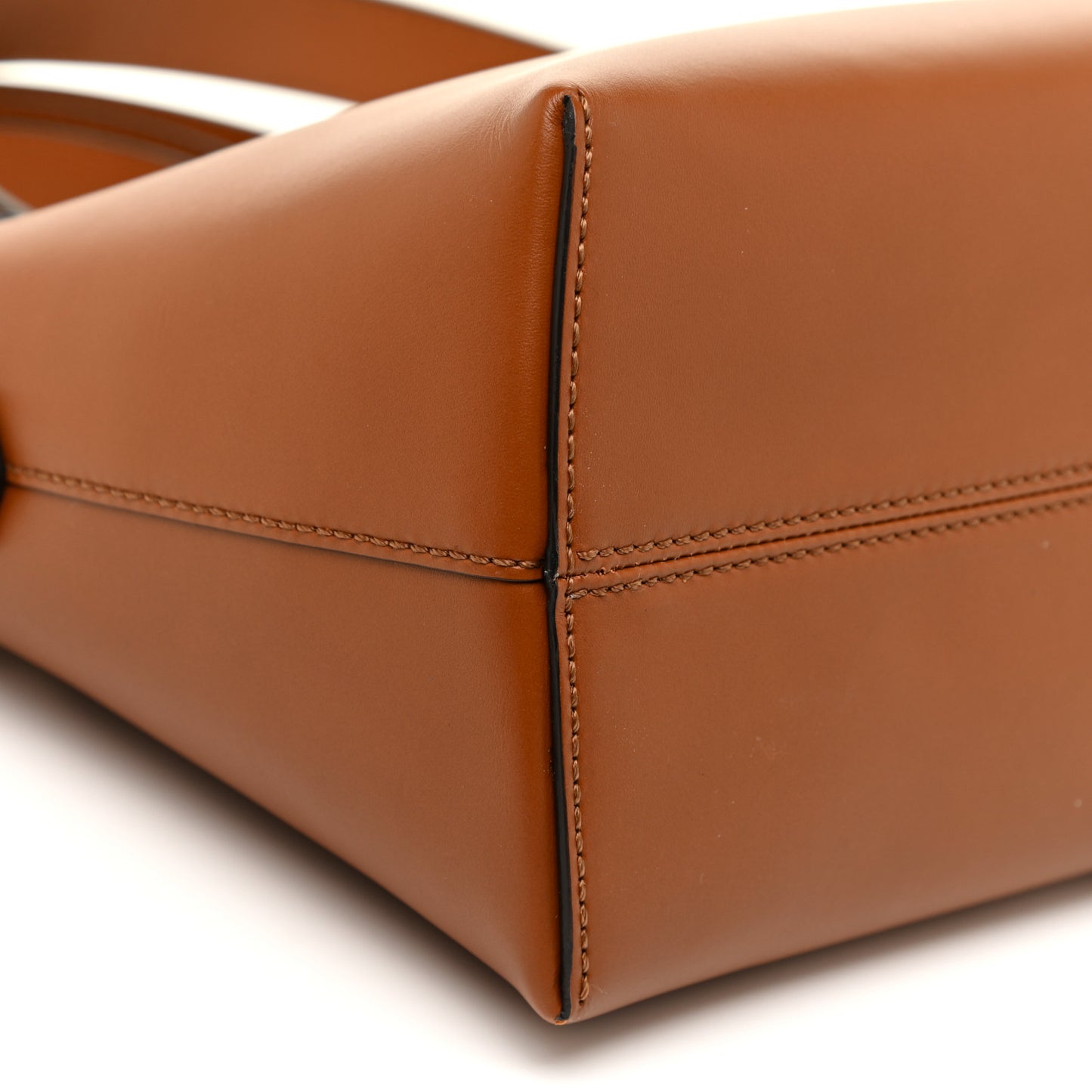 Vitello King Logo Embossed Medium By The Way Boston Bag Cuoio