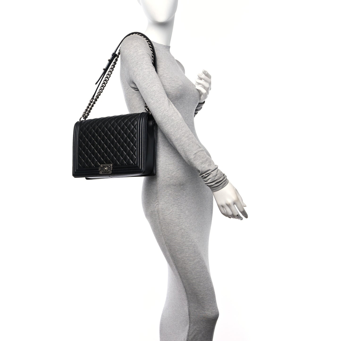 Caviar Quilted Large Boy Flap Black