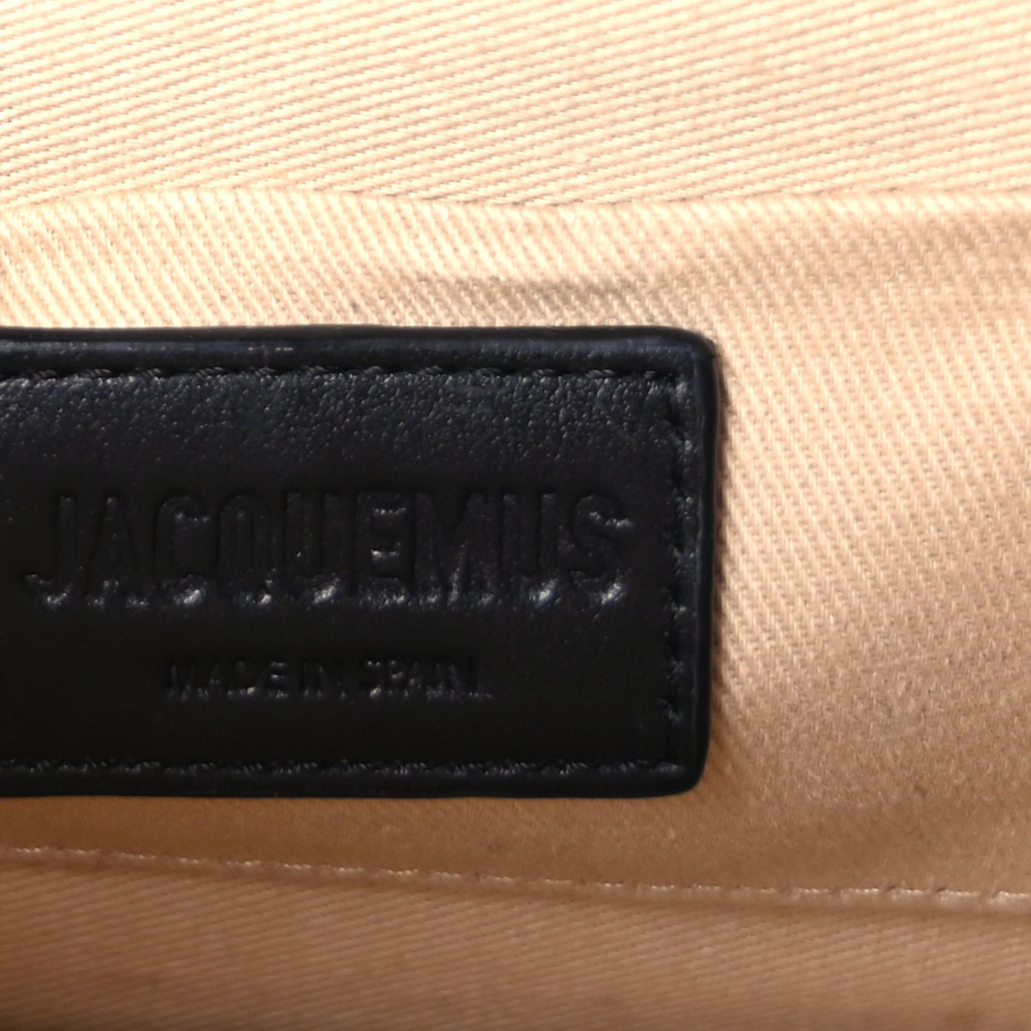 Jacquemus Smooth Calfskin Le Chiquito Montagne Moyen Black 5 of 7