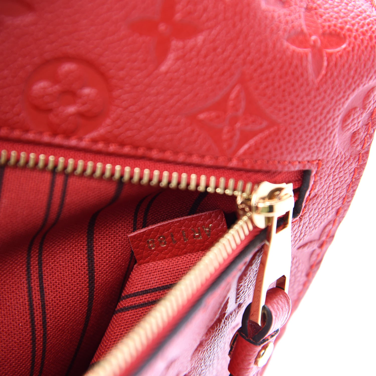 Louis Vuitton Empreinte Pochette Metis Scarlet 9 of 10