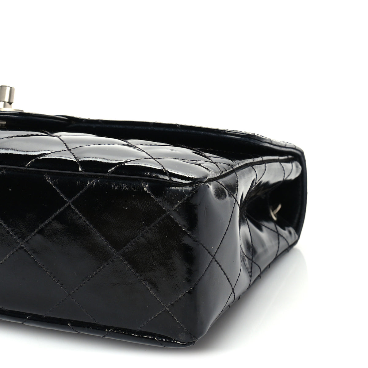 Patent Quilted Medium Single Flap Black