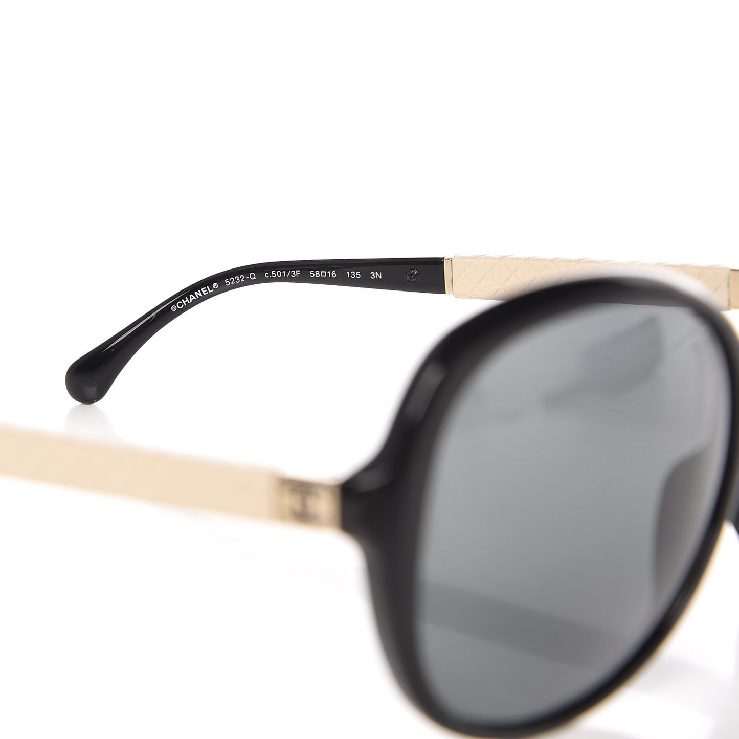 Quilted CC Sunglasses 5232 Black White