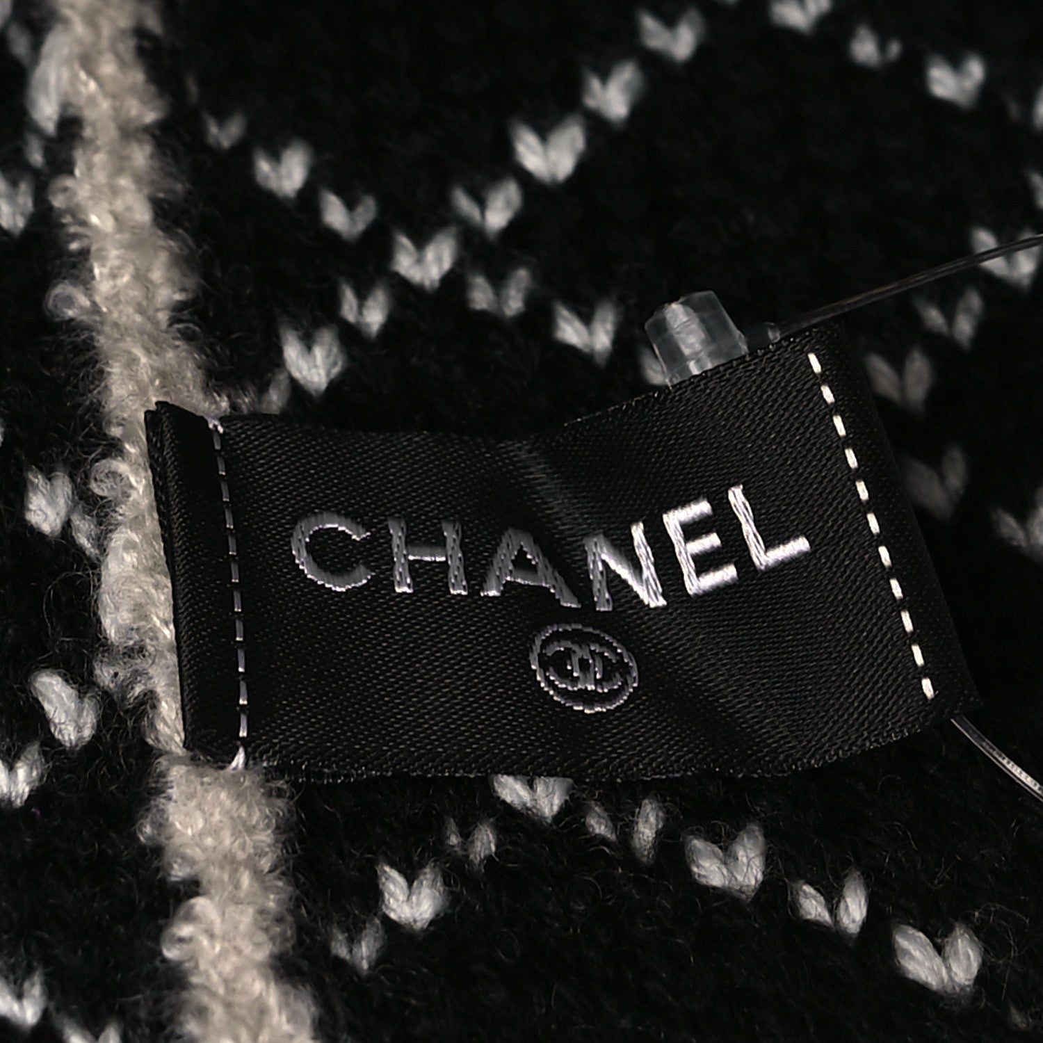 Chanel Wool Cashmere CC Beanie Hat Beige Black White 3 of 4