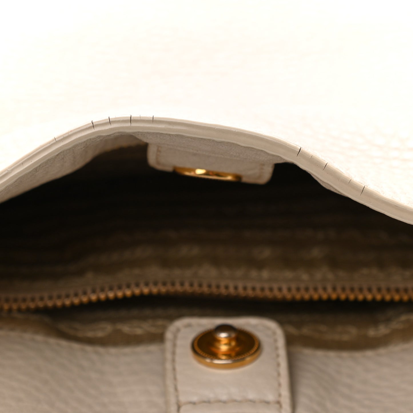 Vitello Daino Tote Talco