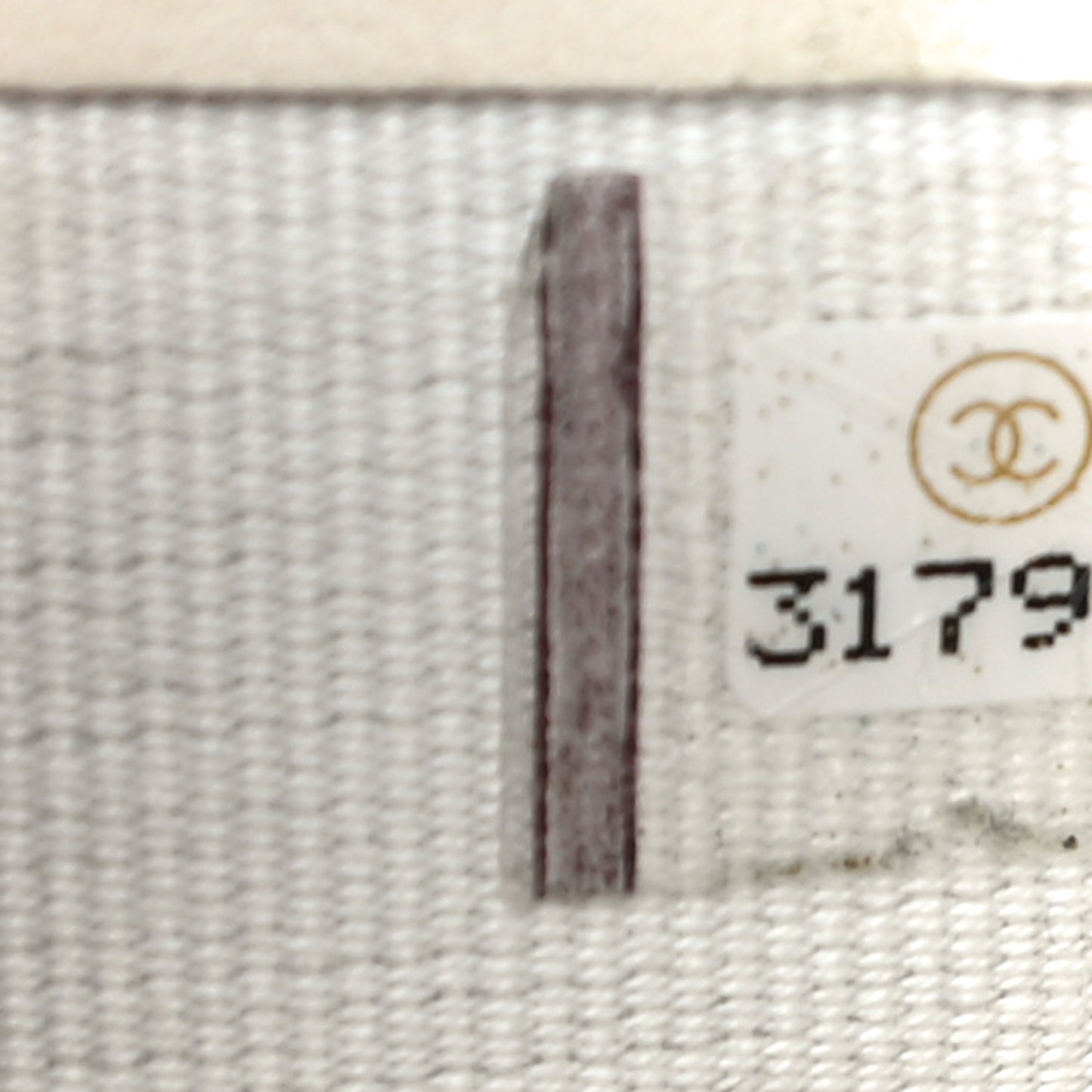 Caviar Quilted Compact Flap Wallet White