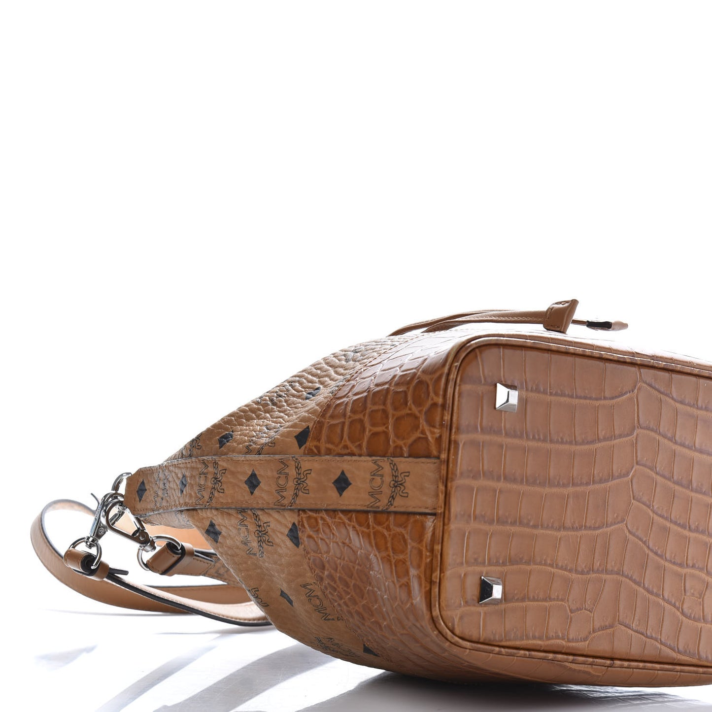 Visetos Crocodile Embossed Geonautic Bucket Bag Cognac