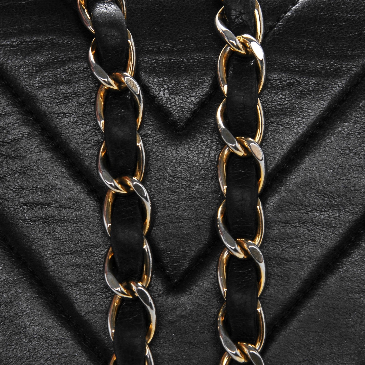 Chanel Lambskin Chevron Medium Double Flap Black 8 of 8