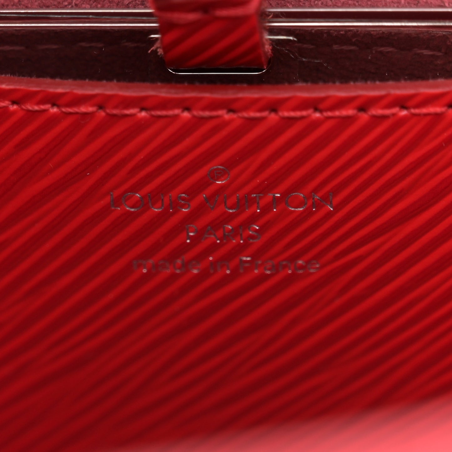 Epi Twist Shoulder Bag MM Coquelicot