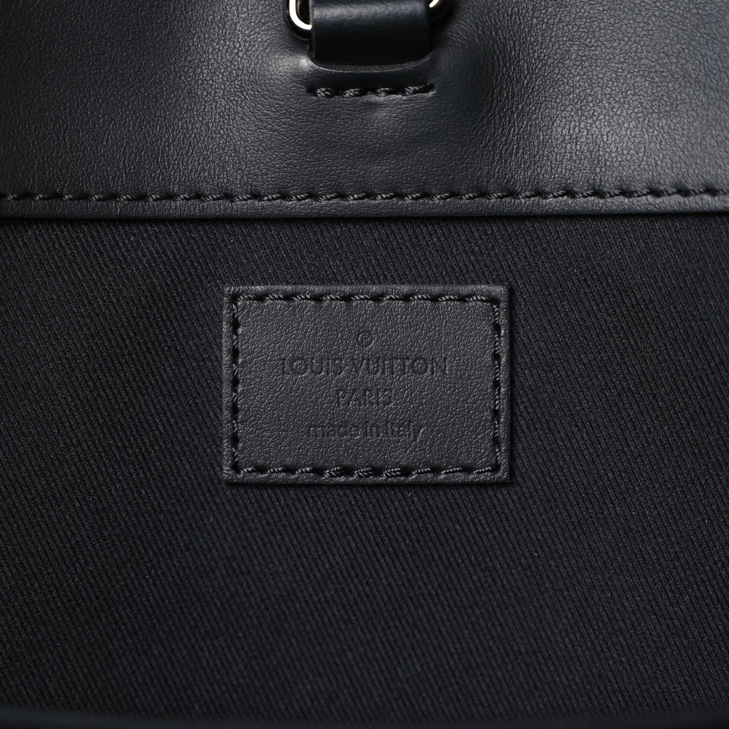 Louis Vuitton Monogram Eclipse Sac Plat 24H 5 of 8