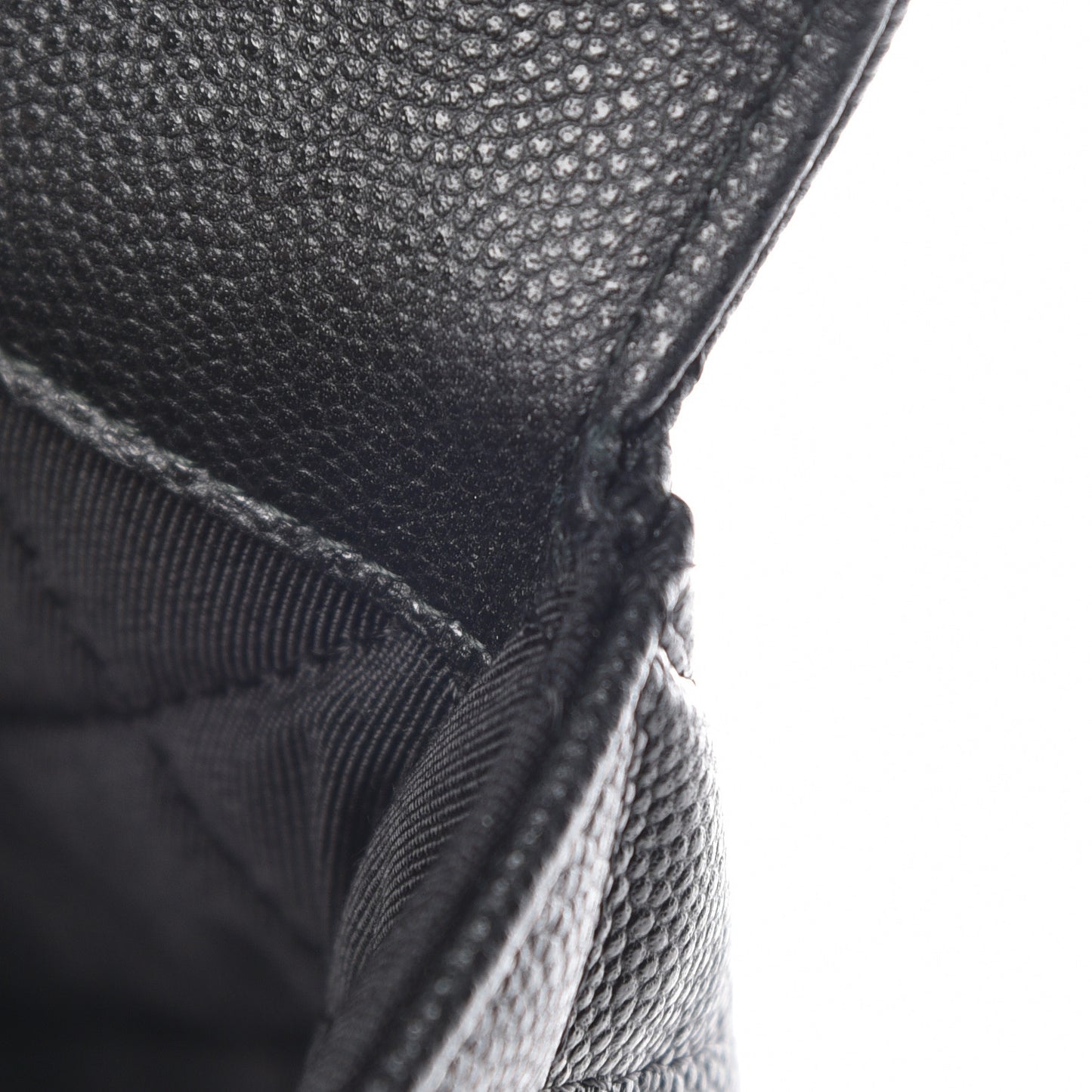 Caviar Quilted Medium Golden Class Pouch Black