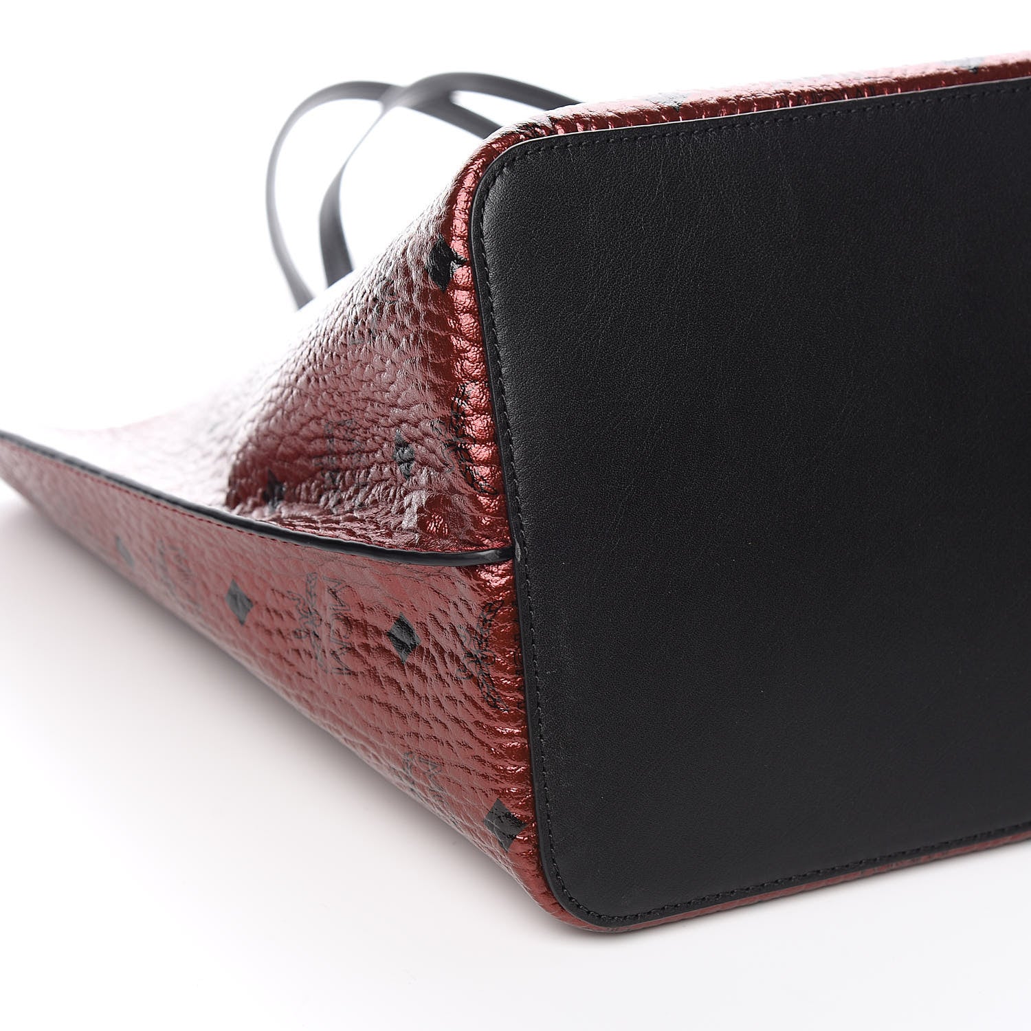 MCM Metallic Visetos Shopper Tote Scooter Red 8 of 10