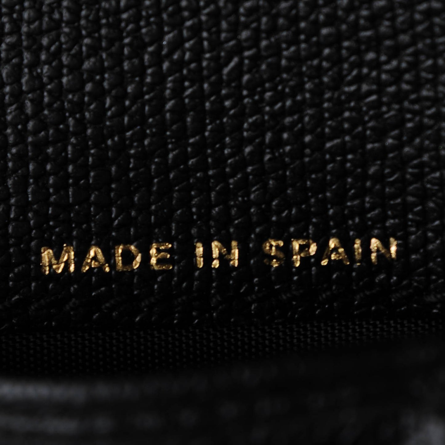 Caviar CC Bi-Fold Wallet Black