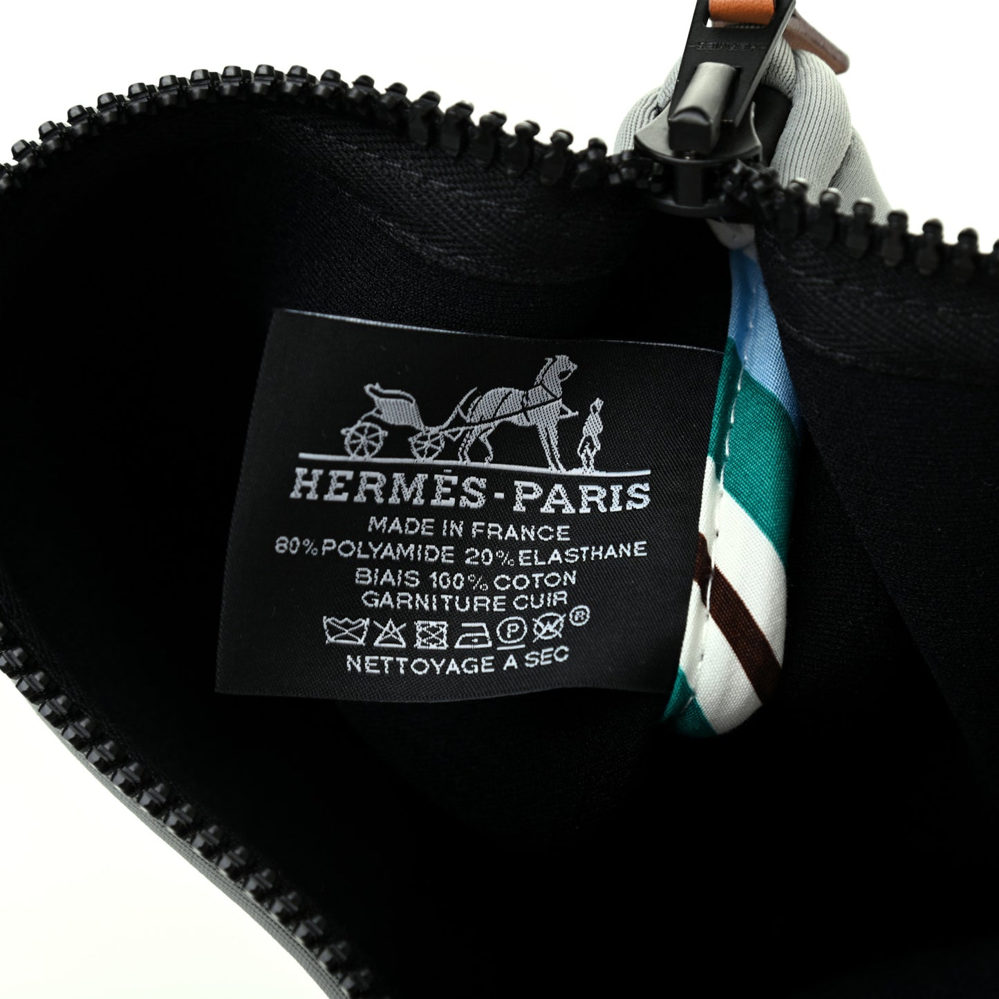 Neoprene Medium Neobain Case Acier