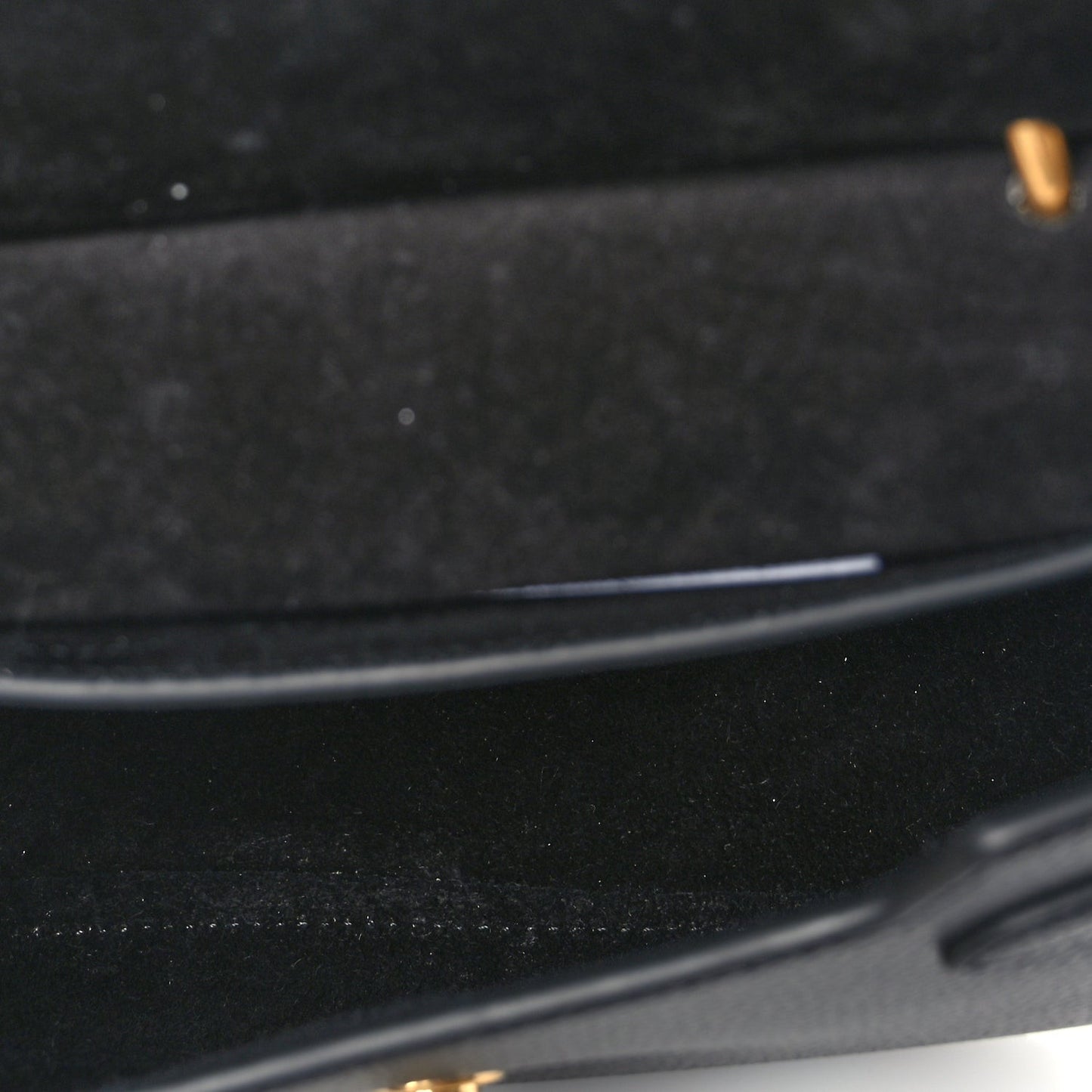 Small Classic Grain Calfskin Small Amberley Satchel Black