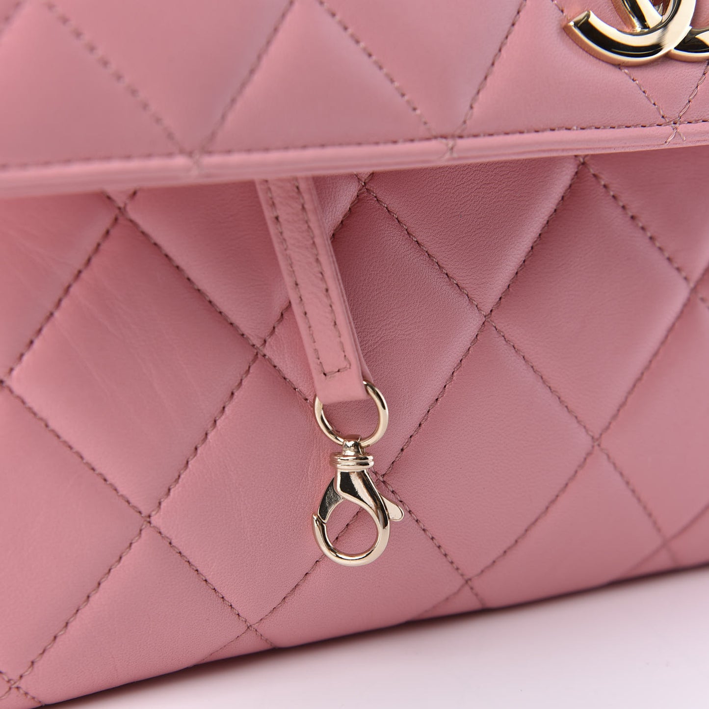 Lambskin Quilted Medium Trendy CC Flap Dual Handle Bag Pink