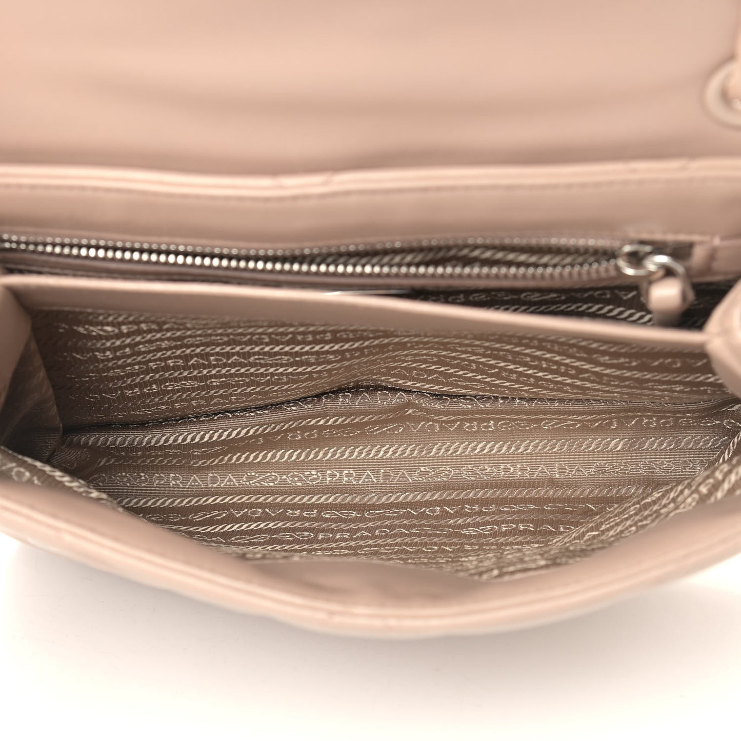 Nappa Triangle Stitched Large Spectrum Bag Cipria