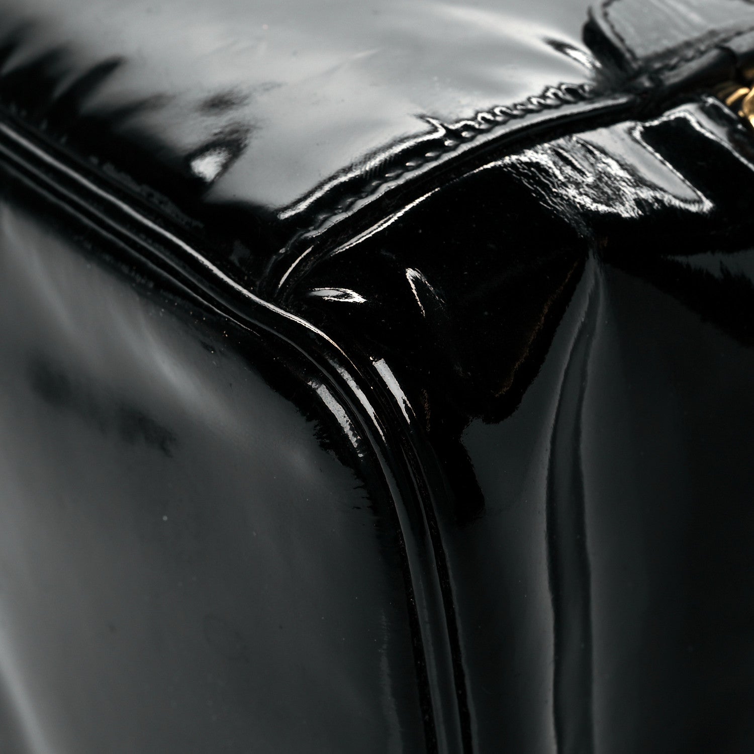 Chanel Patent Vanity Cosmetic Case Black 11 of 11