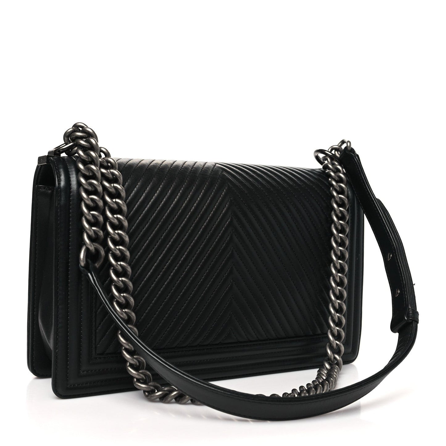 Calfskin Chevron Quilted New Medium Boy Black